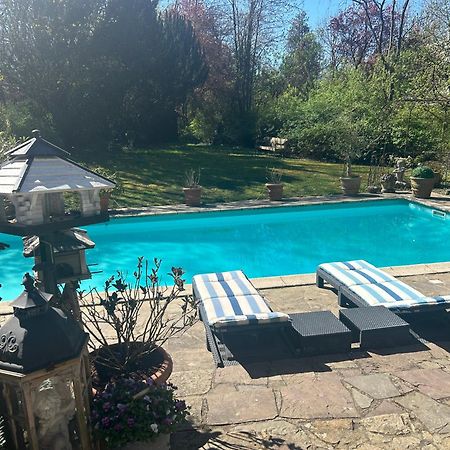 Gite De Charme Au Milieu Du Monde Namur Exterior foto